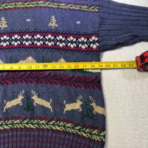 VTG Woolrich Wool blend Blue sweater Christmas Trees Reindeer Women Size Small - Picture 5 of 8